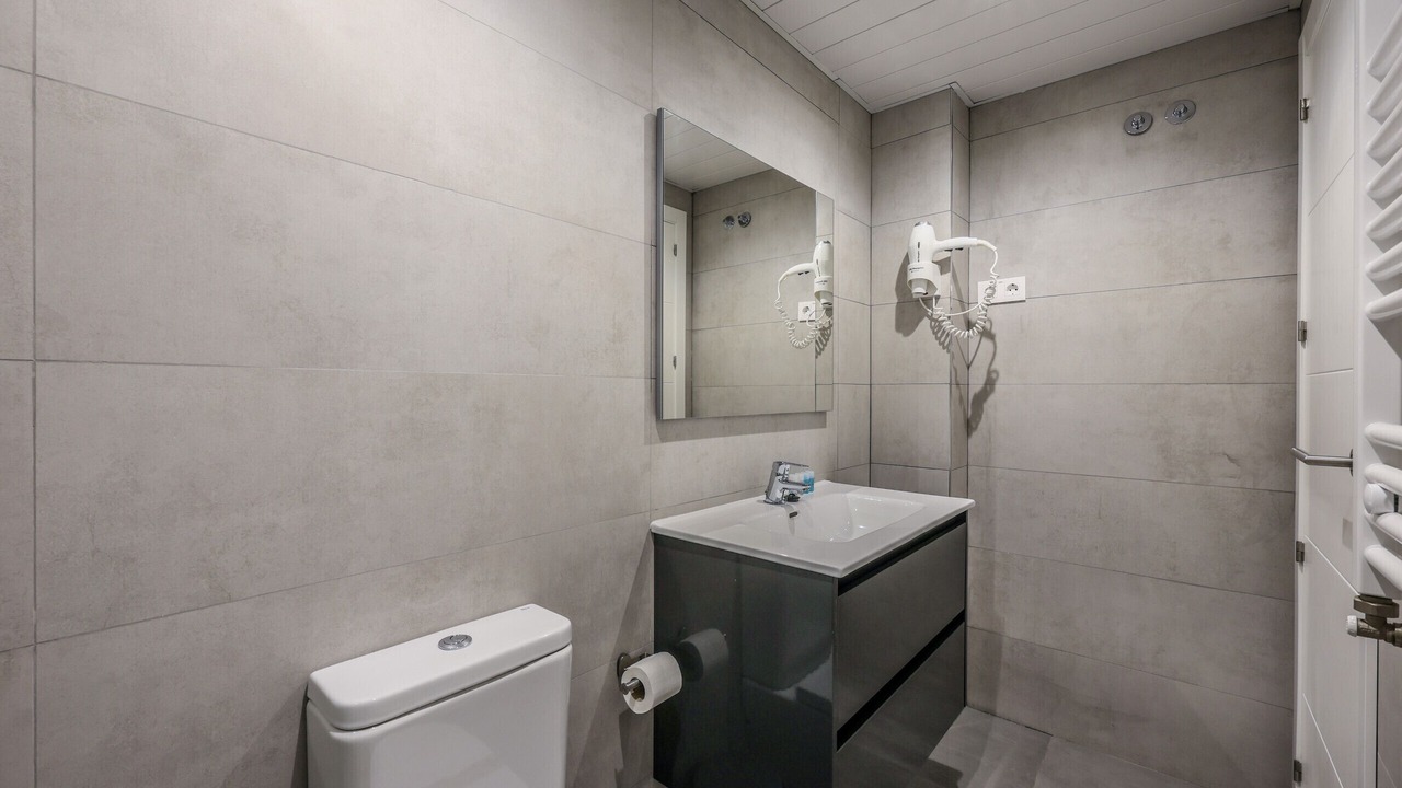 Photo of Bathroom in Gaztambide