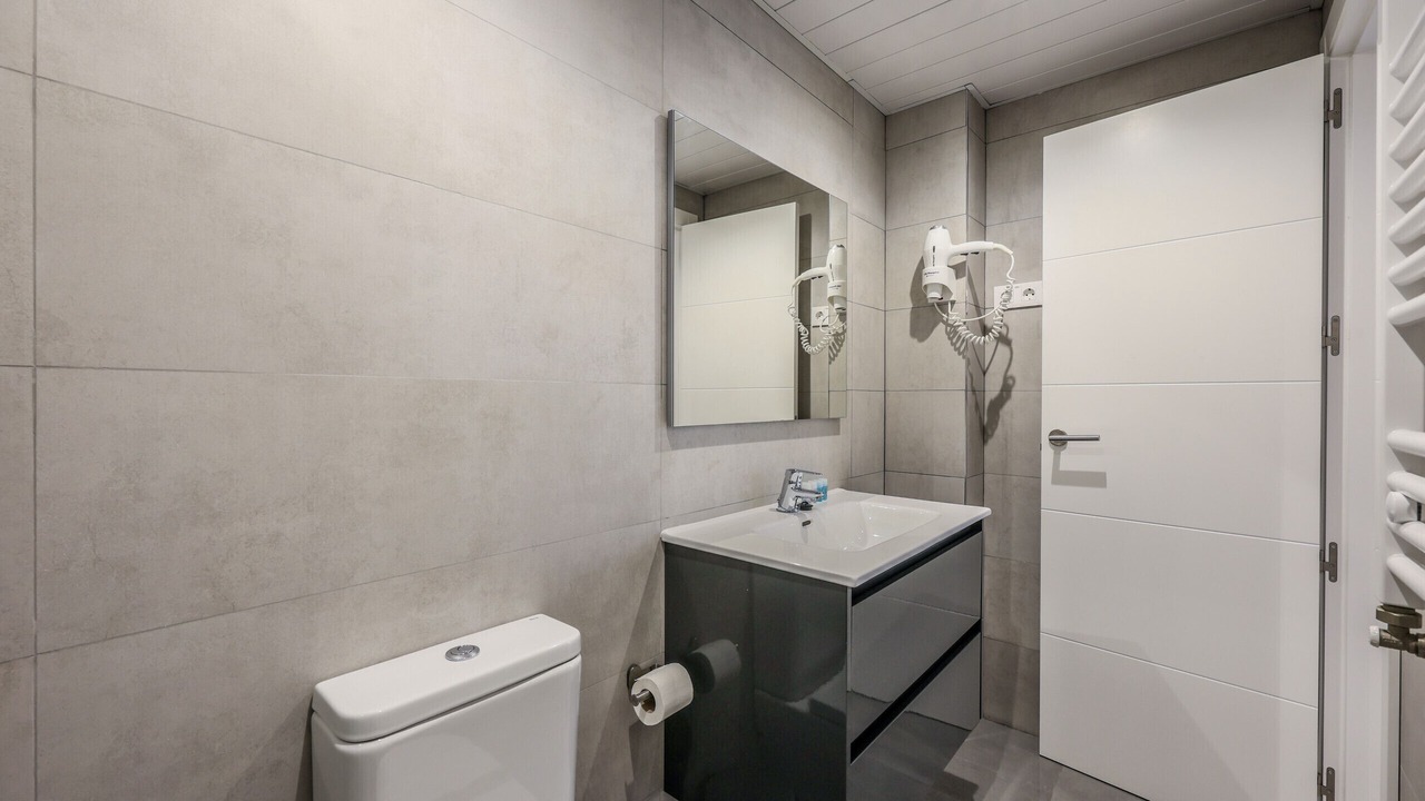 Photo of Bathroom in Gaztambide