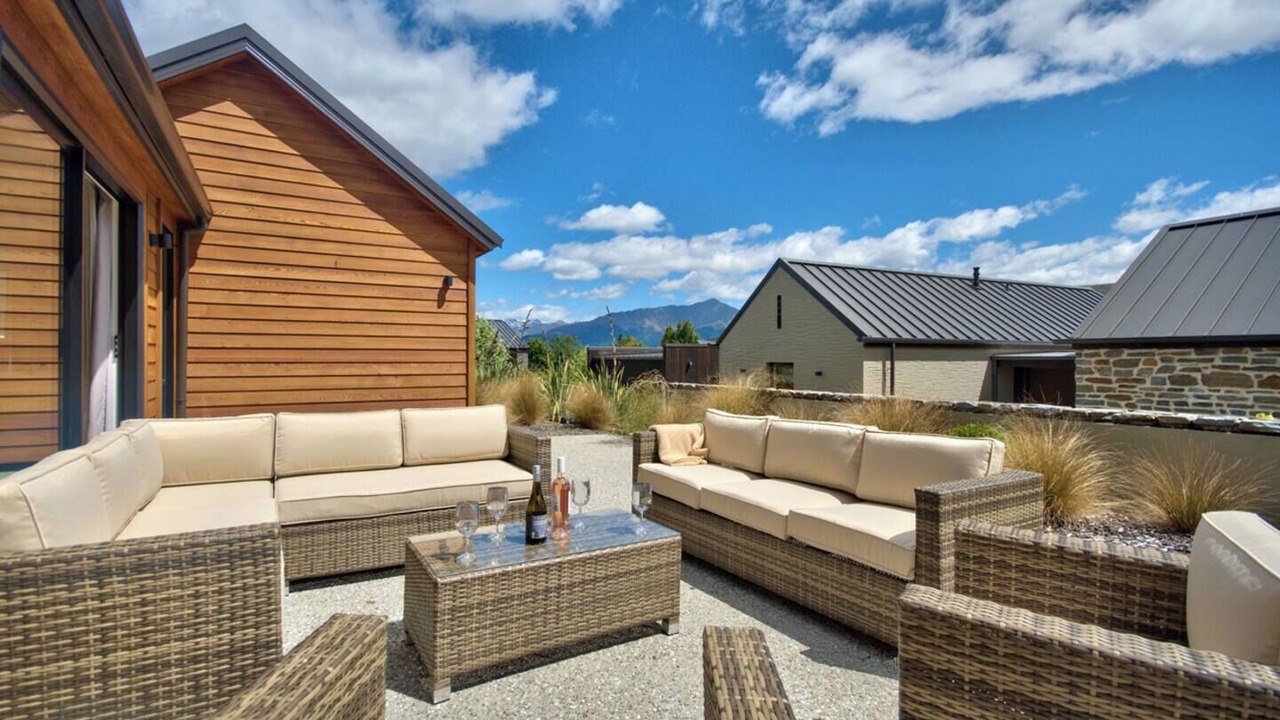Photo of Patio Balcony in Jacks Point