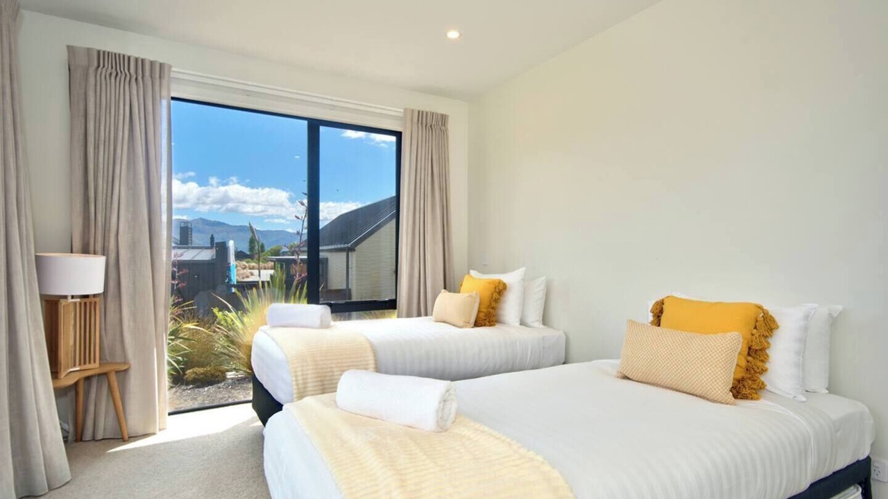 Photo of Bedroom in Jacks Point