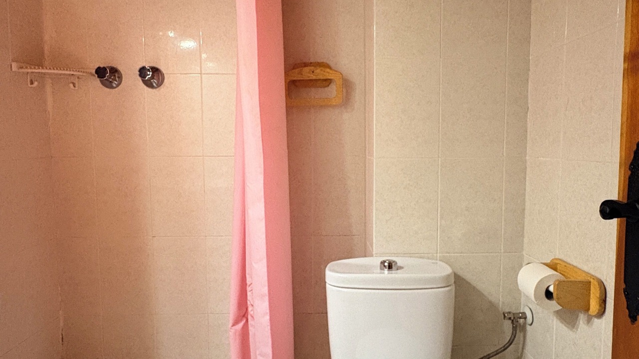 Photo of Bathroom in Taull
