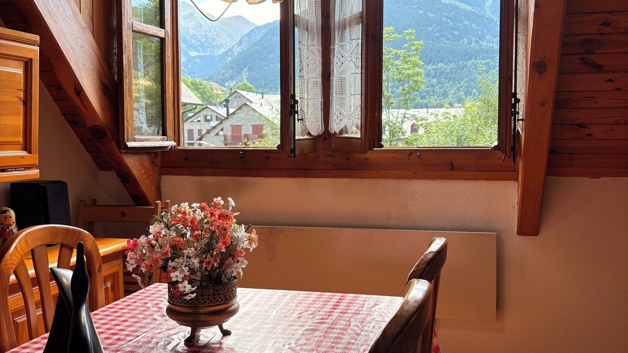 Photo of Others in Taull