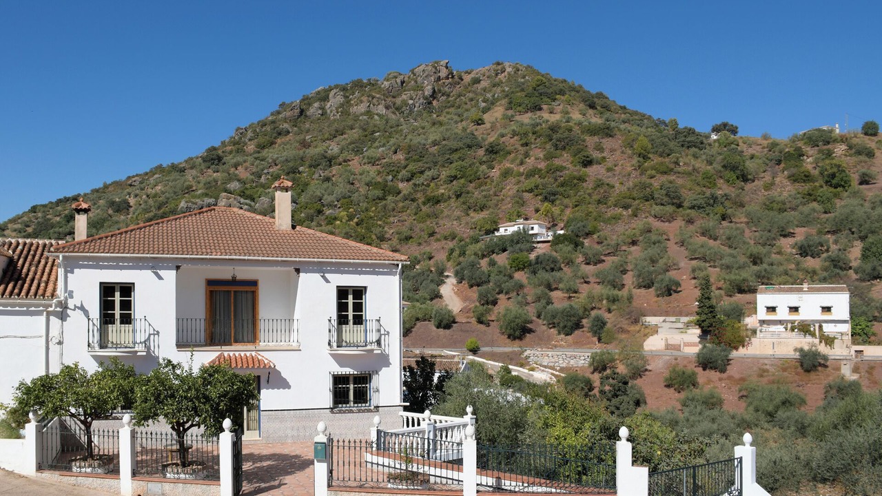 Photo of Others in Comares