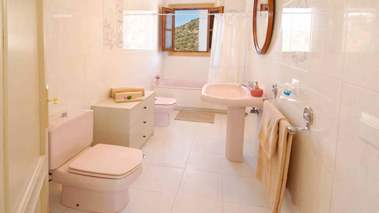 Photo of Bathroom in Comares
