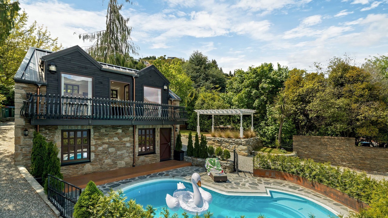 Photo of Outdoor in Sunshine Bay
