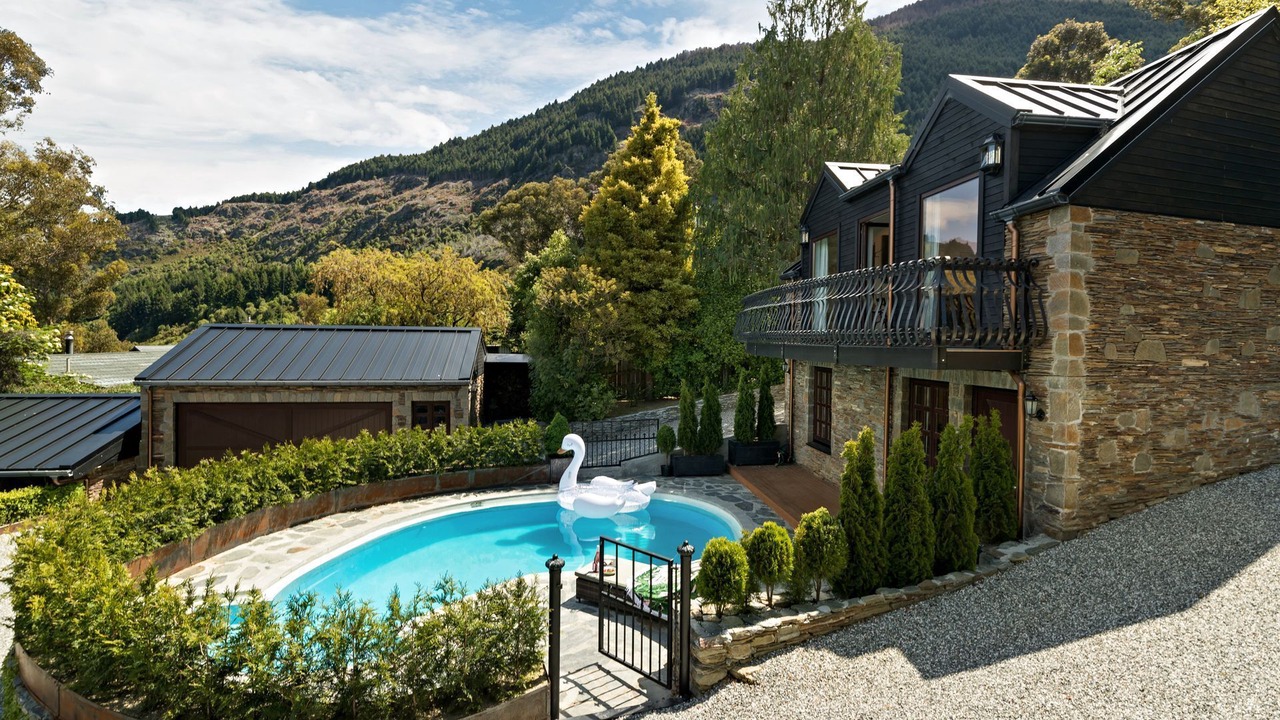 Photo of Outdoor in Sunshine Bay