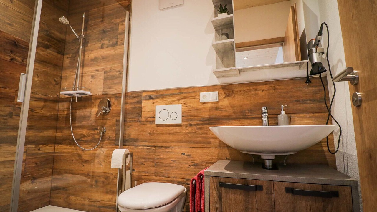 Photo of Bathroom in Bad Aibling