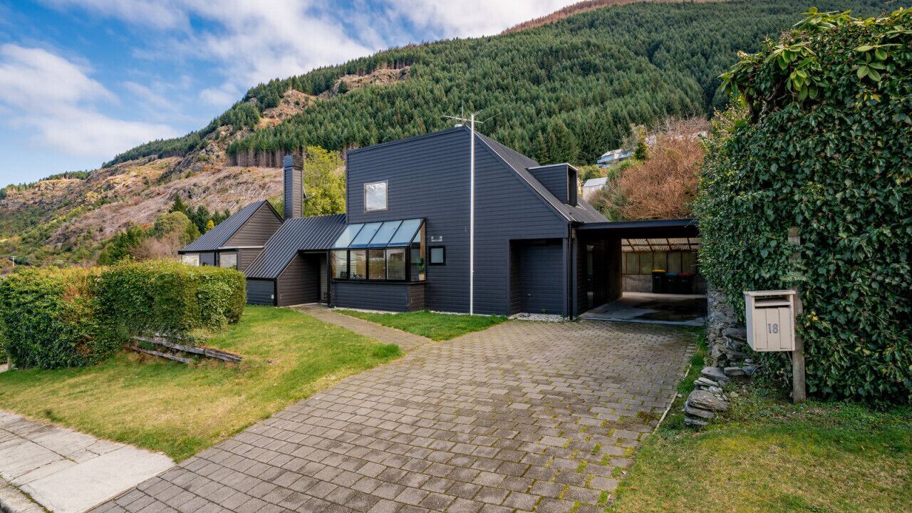 Photo of Outdoor in Sunshine Bay