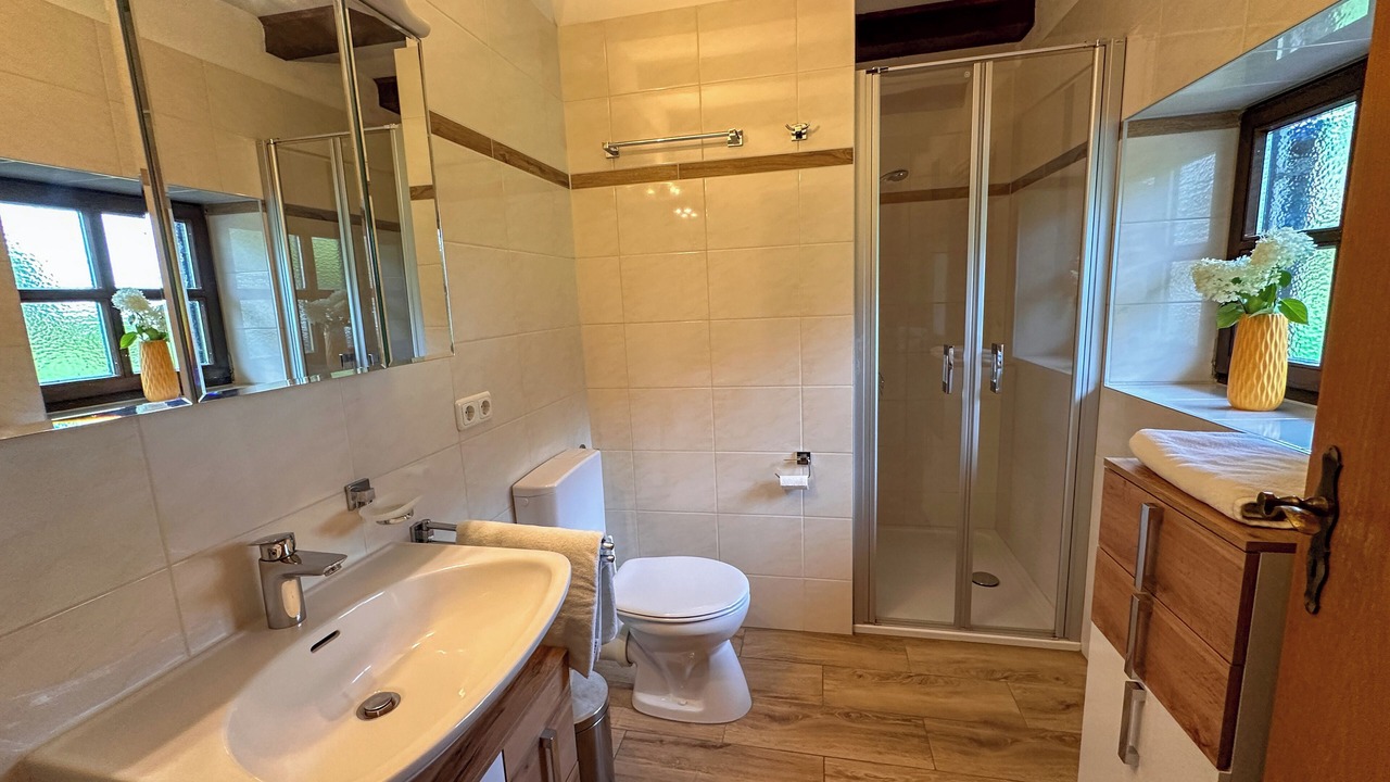 Photo of Bathroom in Renholding