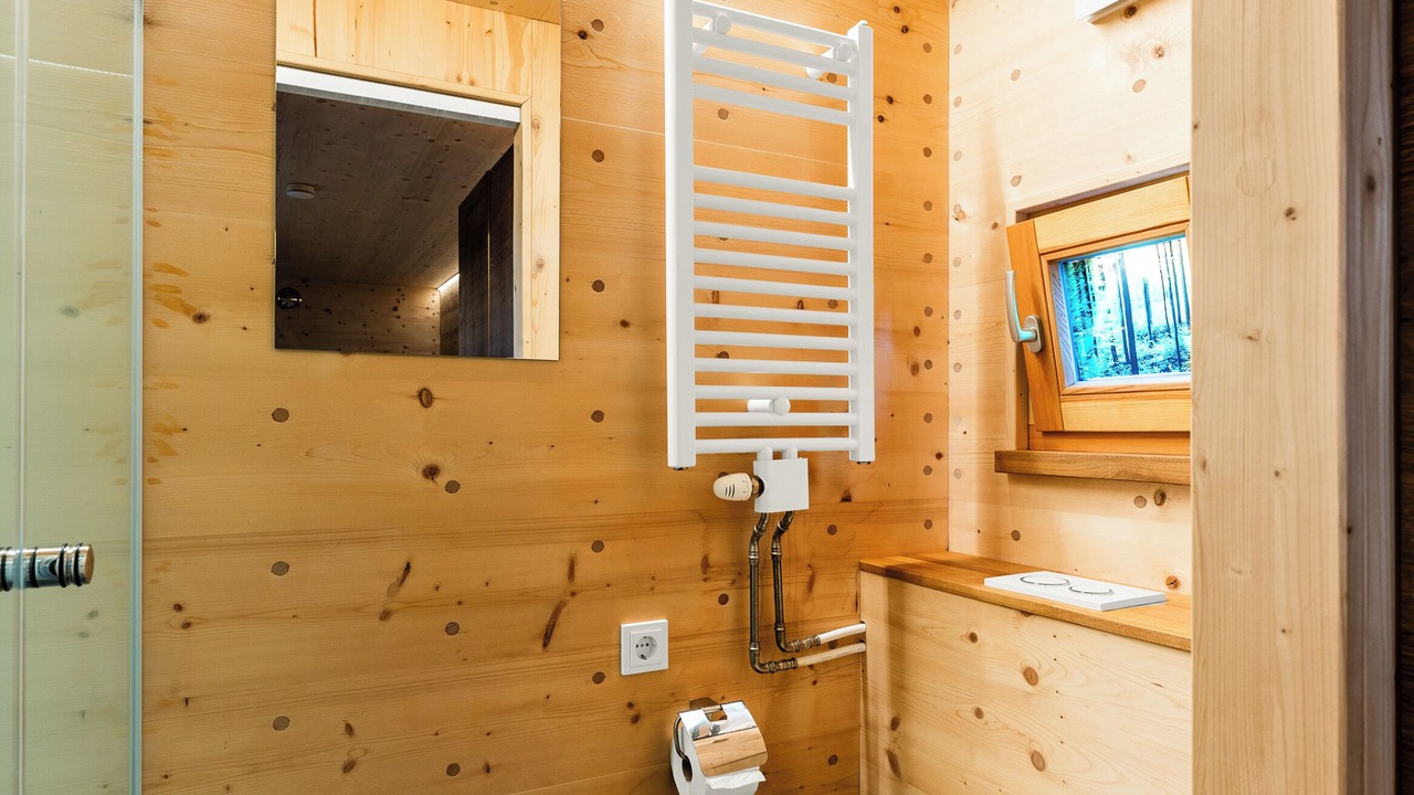 Photo of Bathroom in Reut