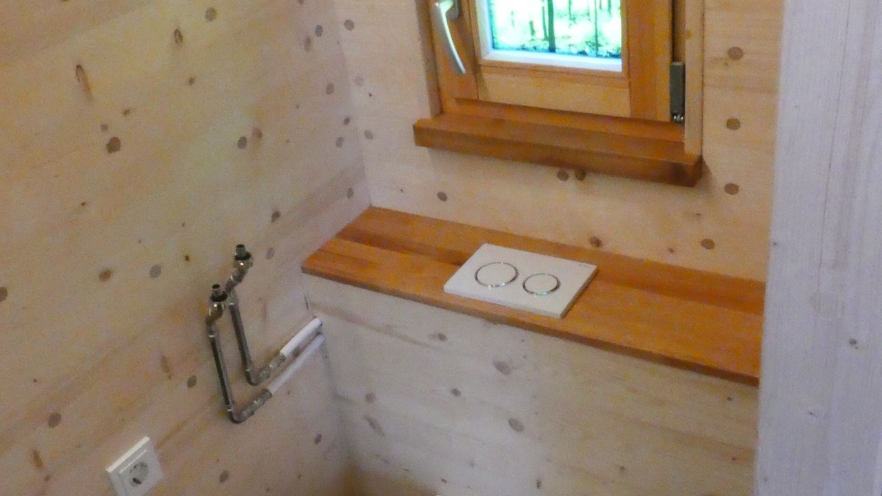 Photo of Bathroom in Reut