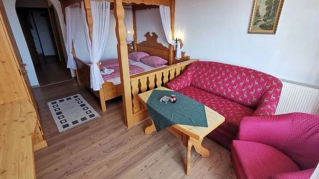 Photo of Bedroom in Glashutt