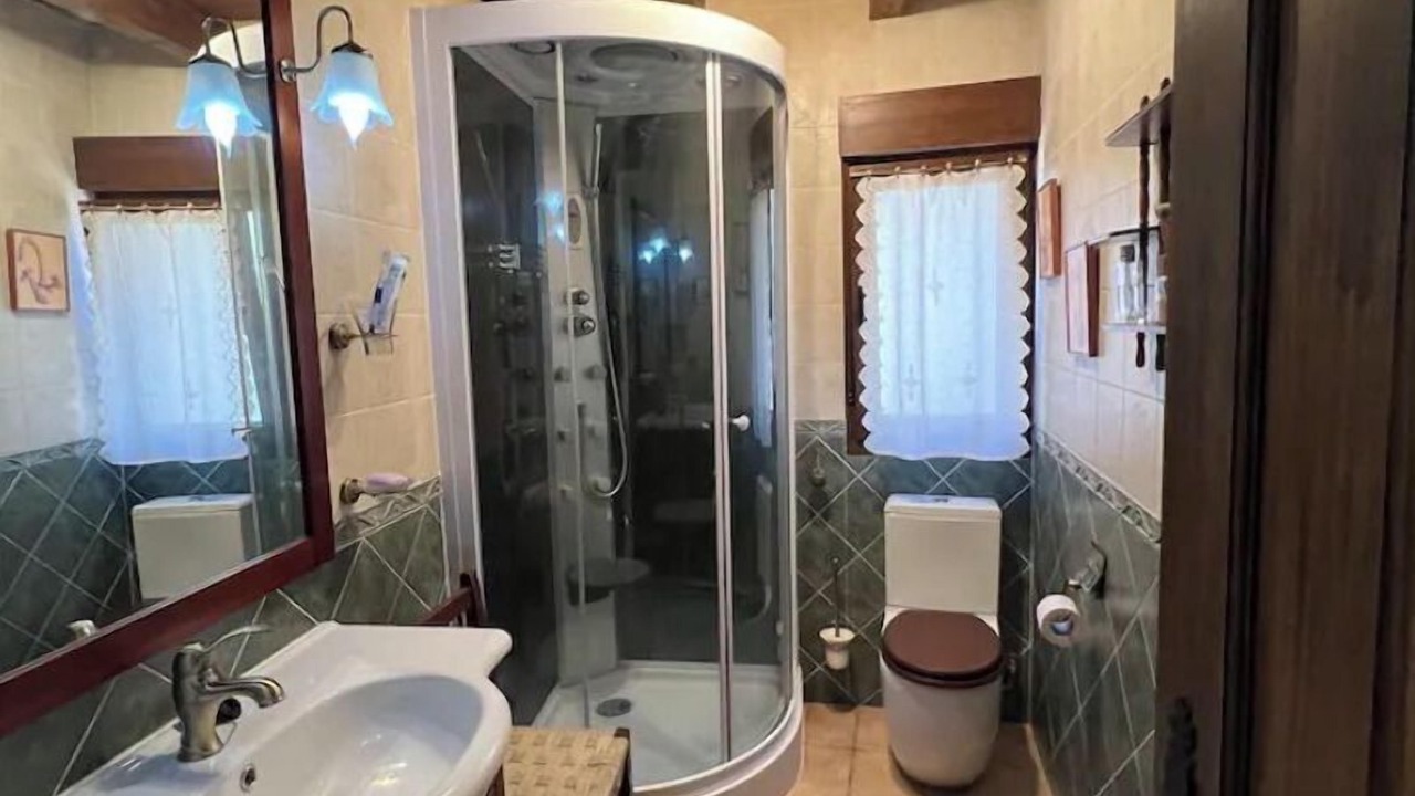 Photo of Bathroom in Valle de Mena