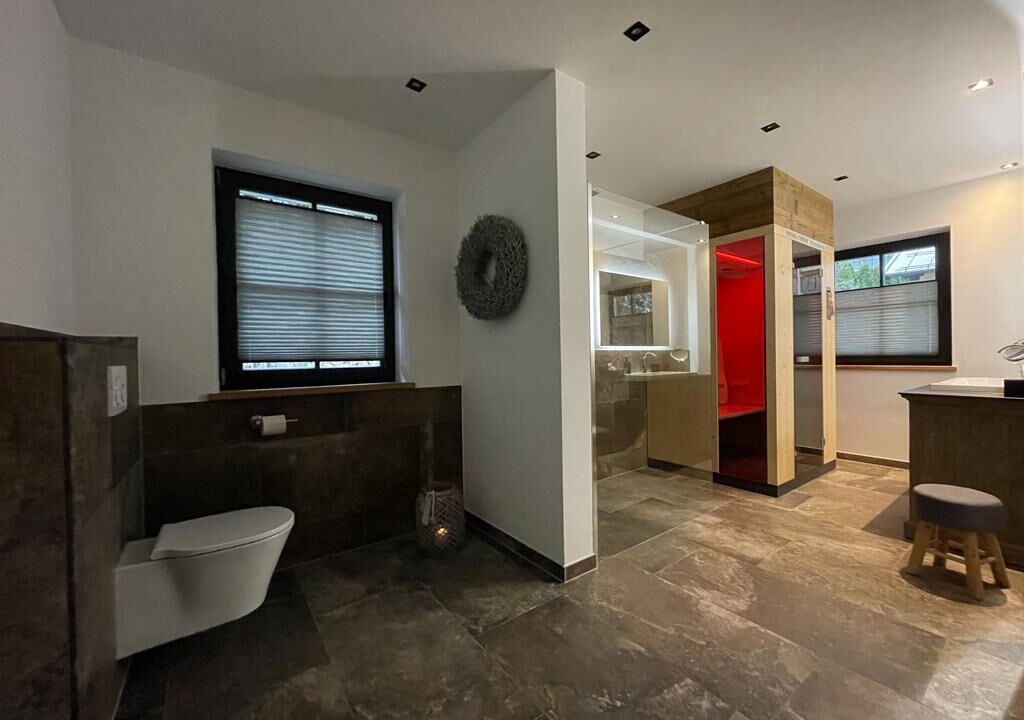 Photo of Bathroom in Entfelden