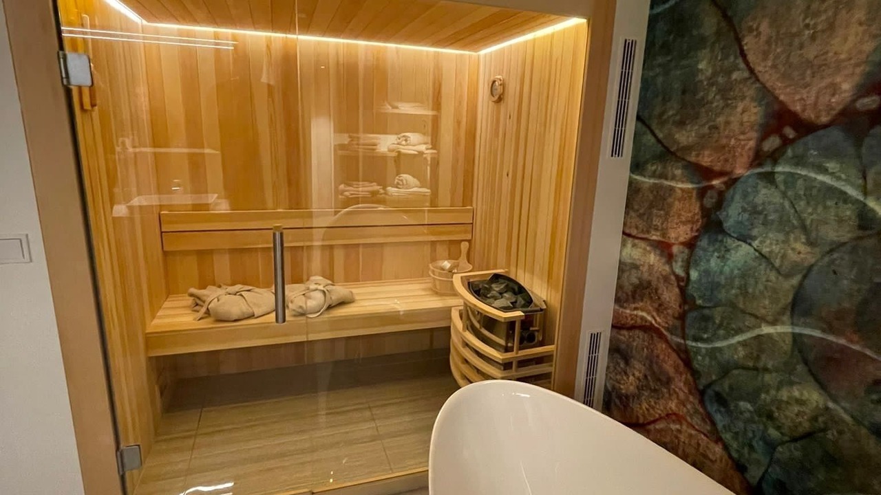 Photo of Bathroom in Munchner Freiheit