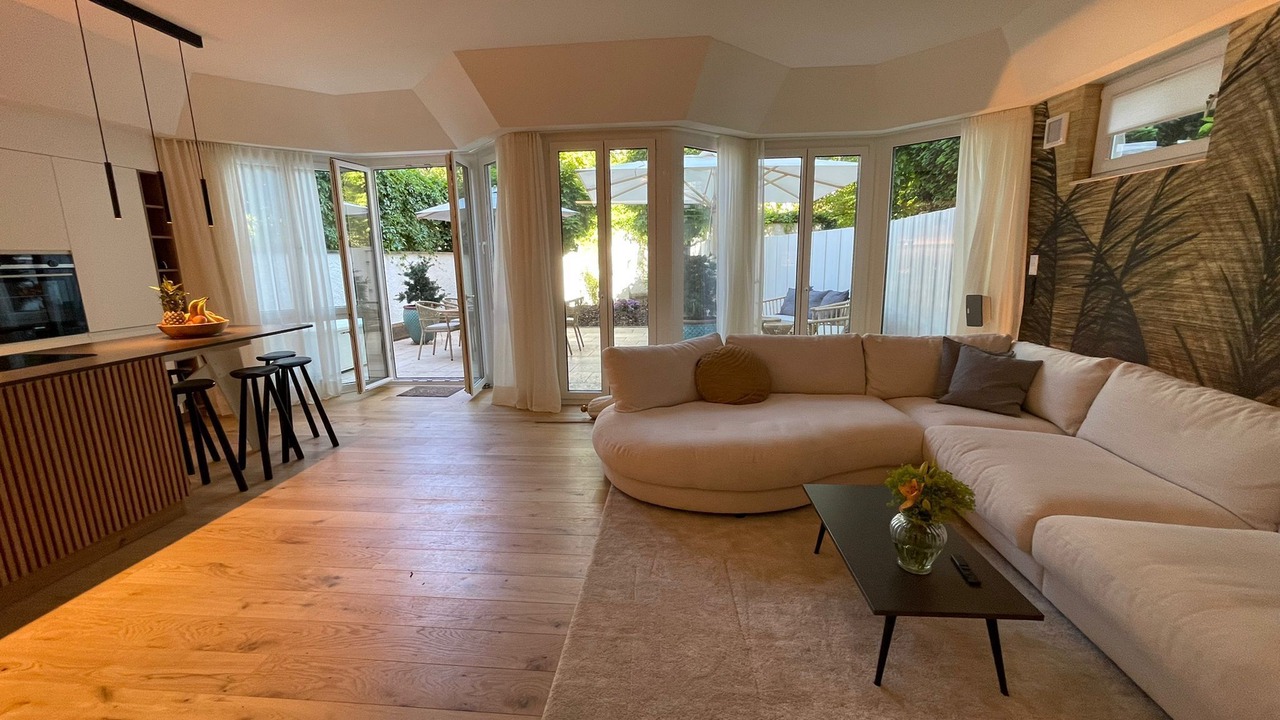 Photo of Livingroom in Munchner Freiheit