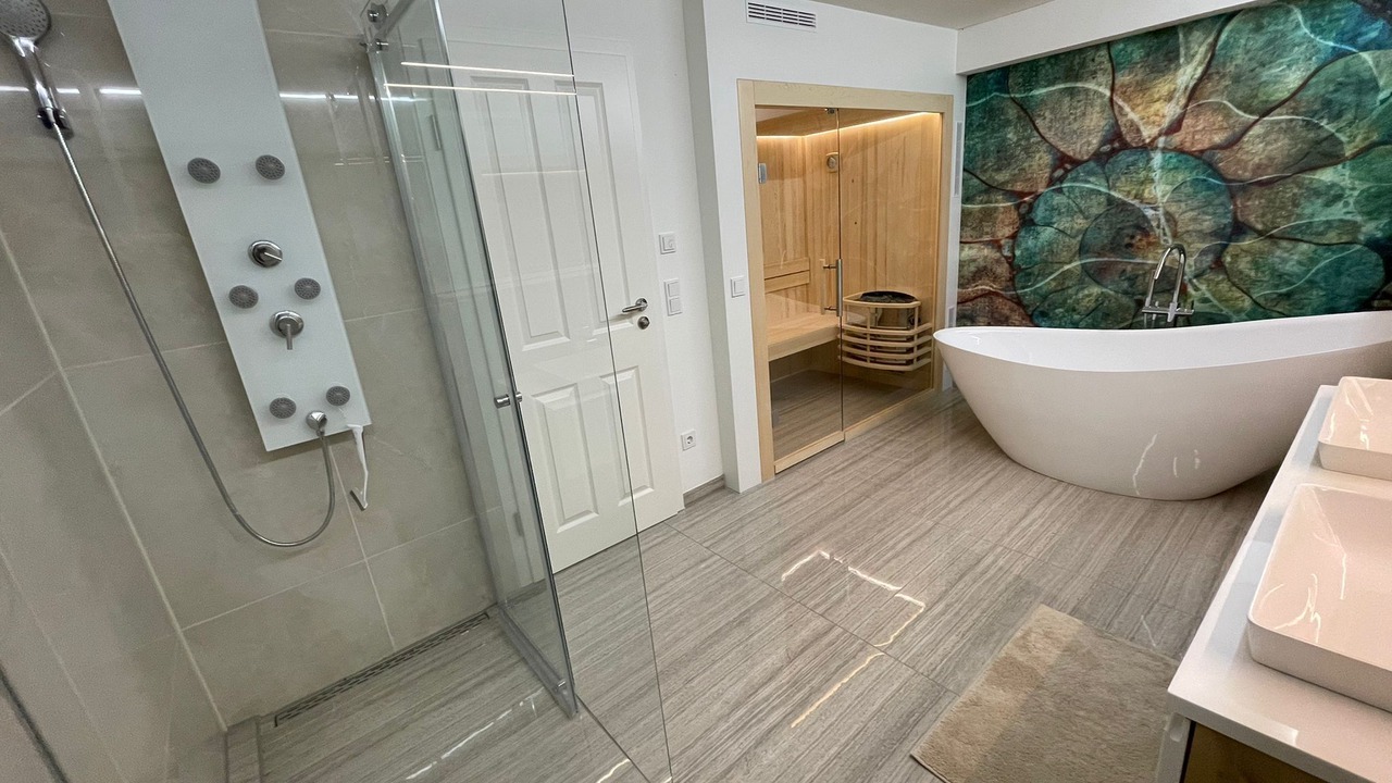 Photo of Bathroom in Munchner Freiheit