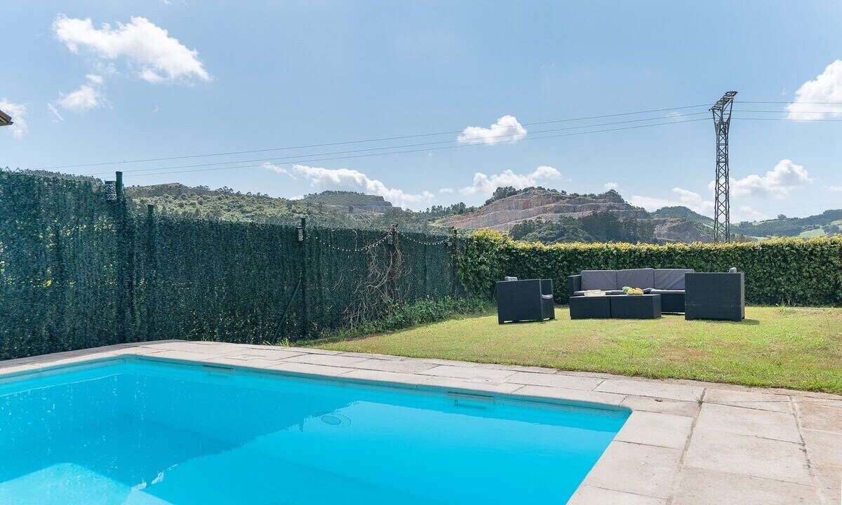Photo of Outdoor in Arce