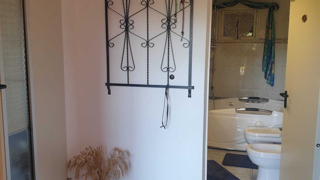 Photo of Bathroom in Elbersroth