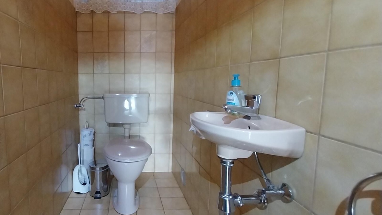 Photo of Bathroom in Traitsching