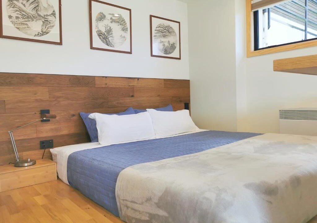 Photo of Bedroom in Sunshine Bay