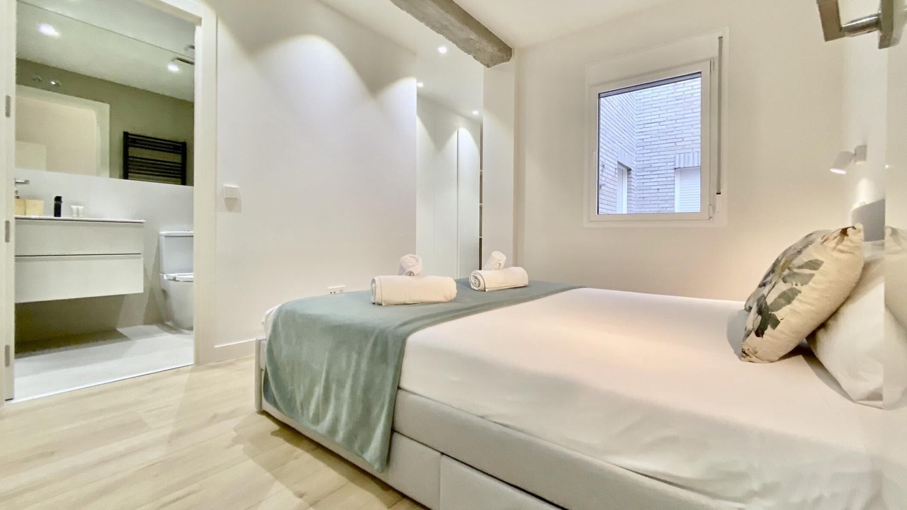 Photo of Bedroom in Embajadores