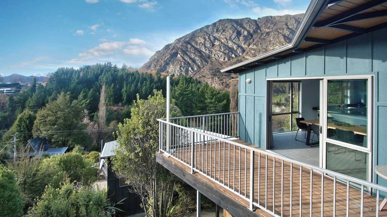 Photo of Patio Balcony in Arthur's Point