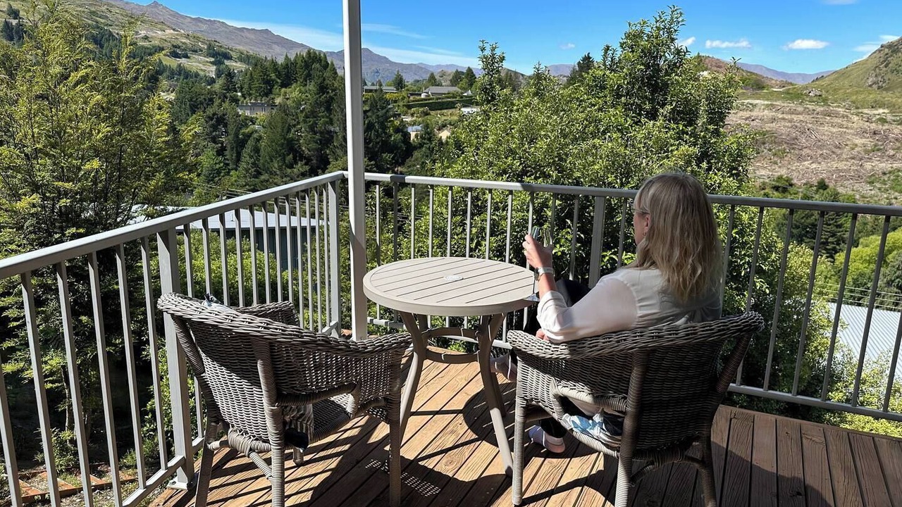 Photo of Patio Balcony in Arthur's Point