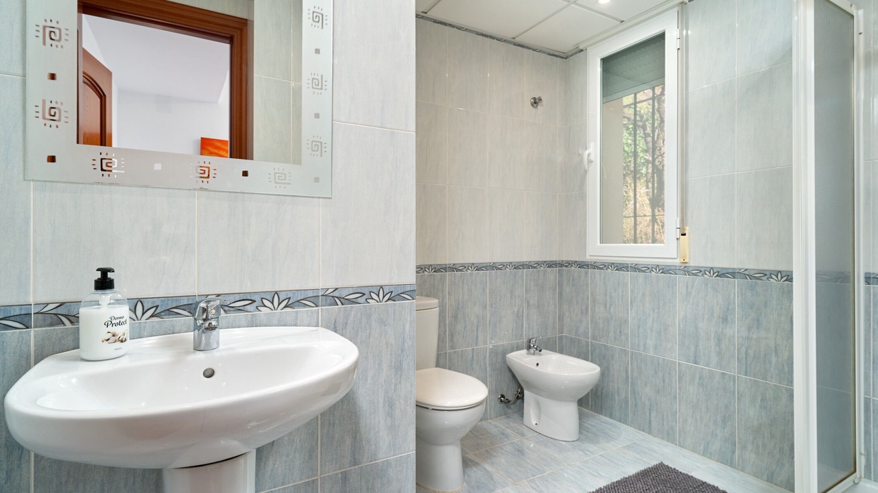 Photo of Bathroom in Almunecar