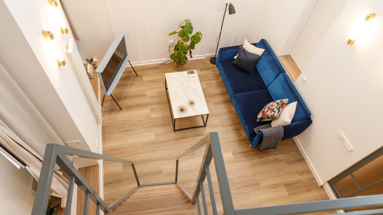 Photo of Livingroom in Golden Triangle of Art
