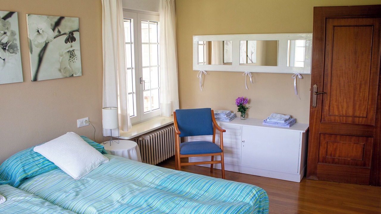 Photo of Bedroom in Teo