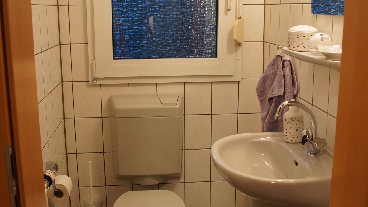 Photo of Bathroom in Alt-Wetter