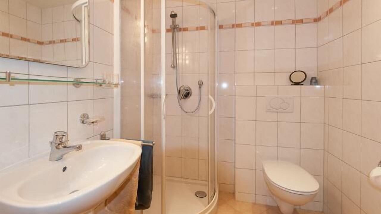 Photo of Bathroom in Silberberg