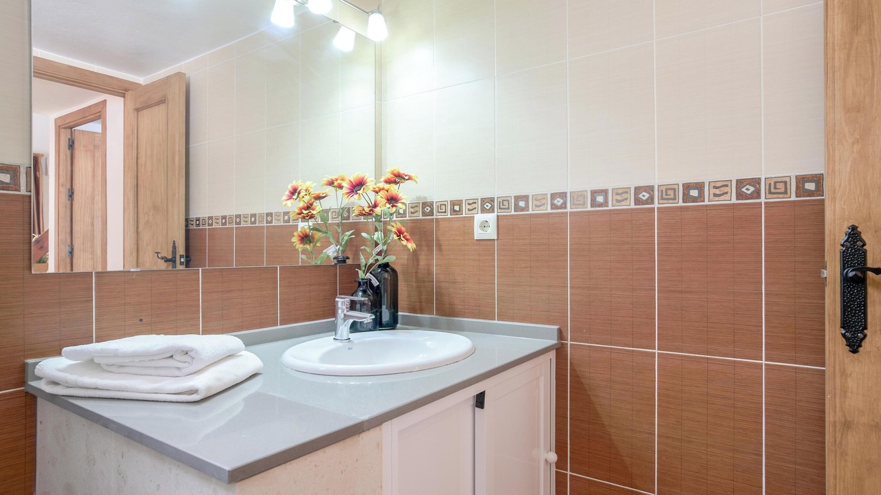 Photo of Bathroom in Zahora