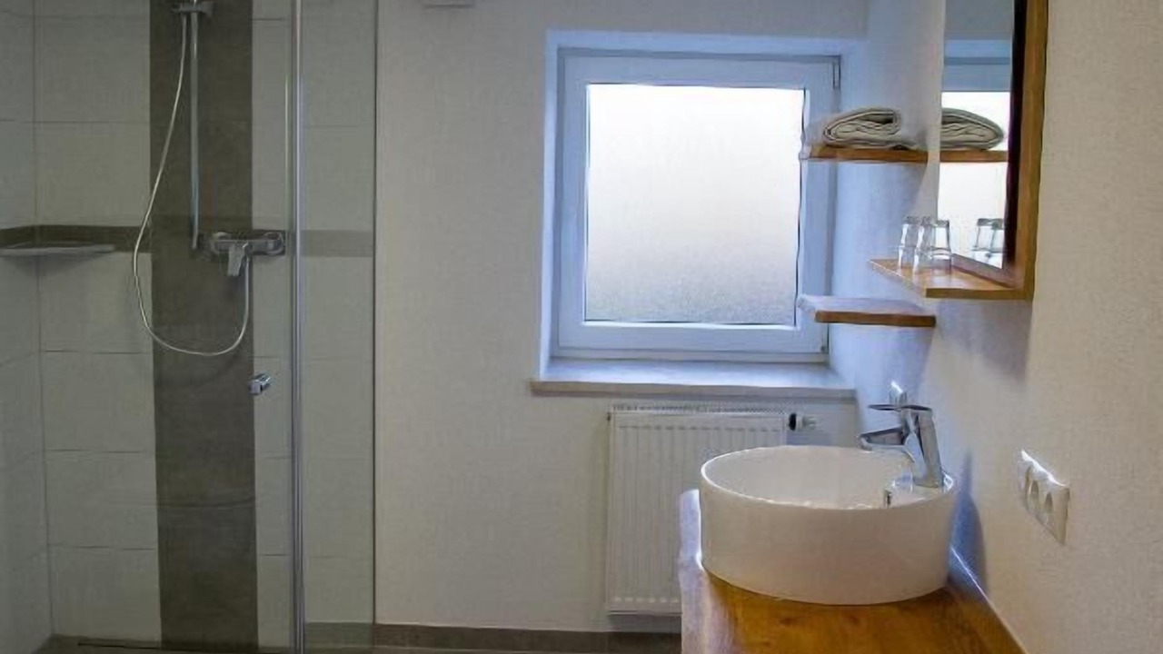 Photo of Bathroom in Essing