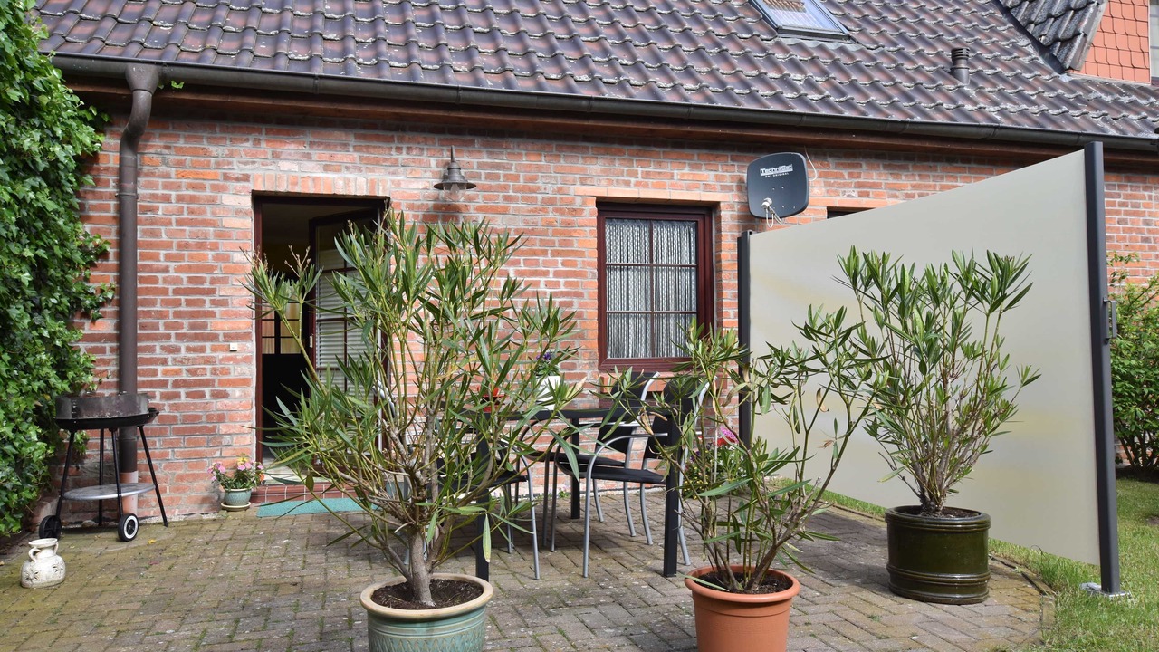 Photo of Outdoor in Satow
