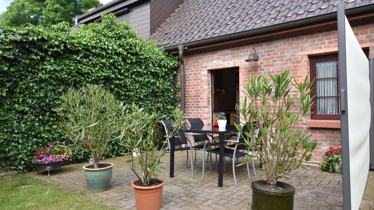 Photo of Outdoor in Satow