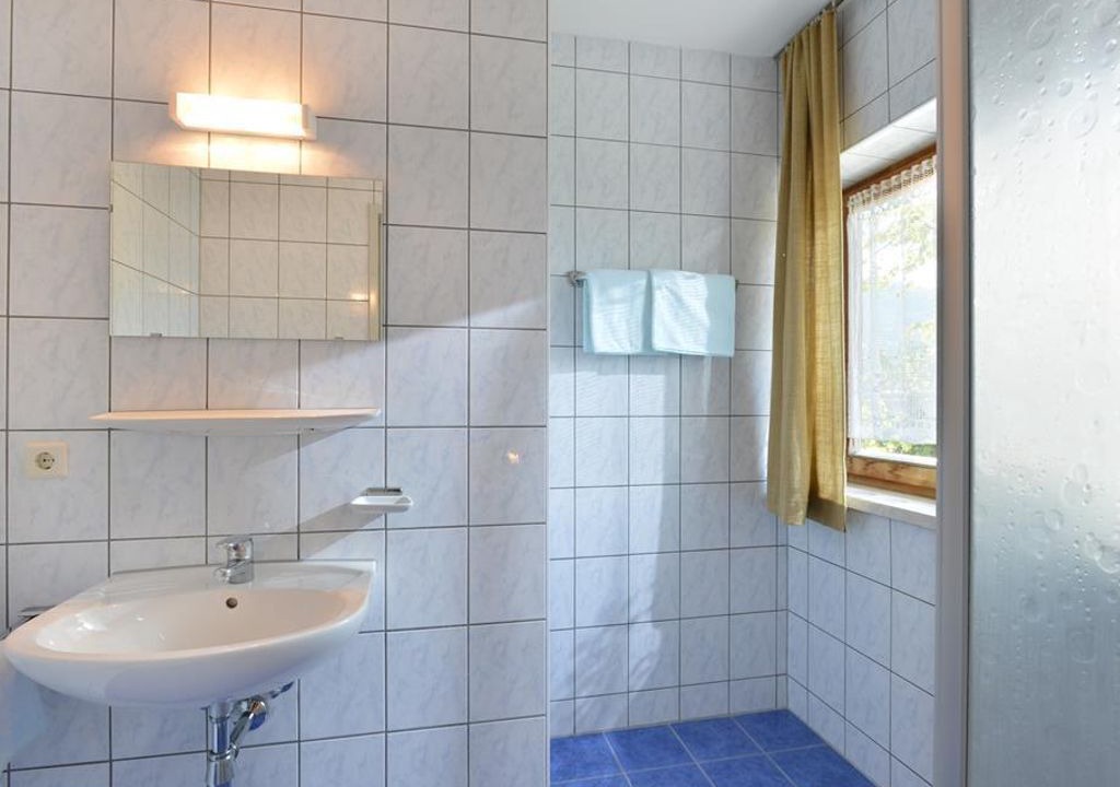 Photo of Bathroom in Soell