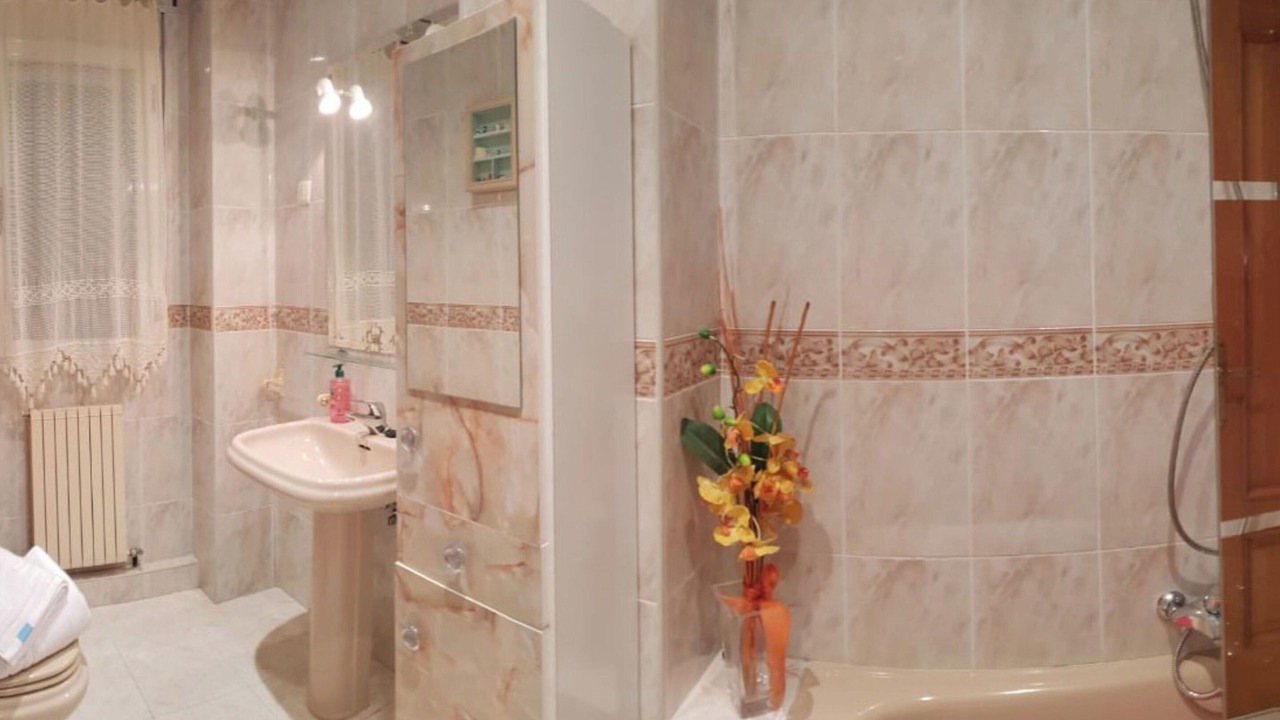 Photo of Bathroom in Arevalo