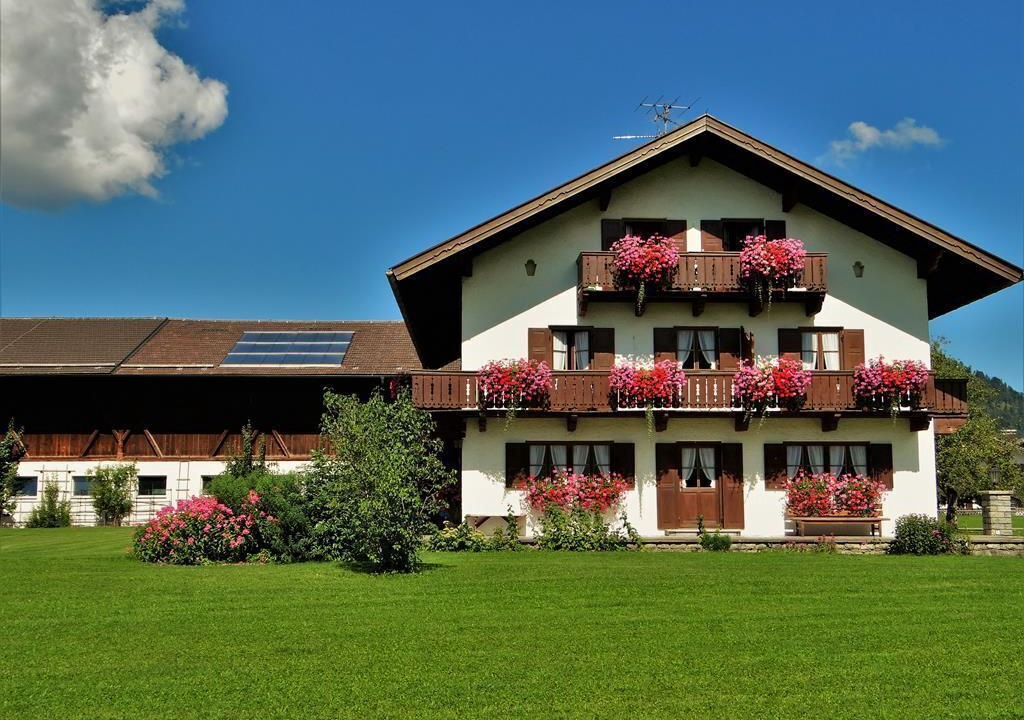 Photo of Outdoor in Kruen