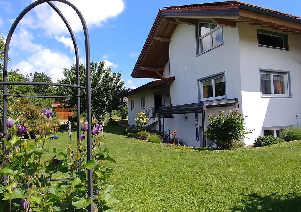 Photo of Outdoor in Seeg