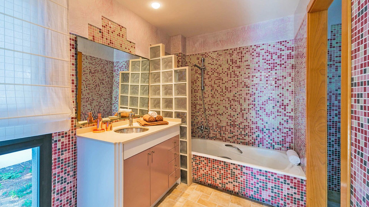 Photo of Bathroom in Moraira Town Centre
