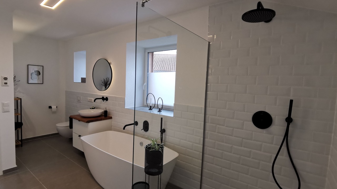 Photo of Bathroom in Petting