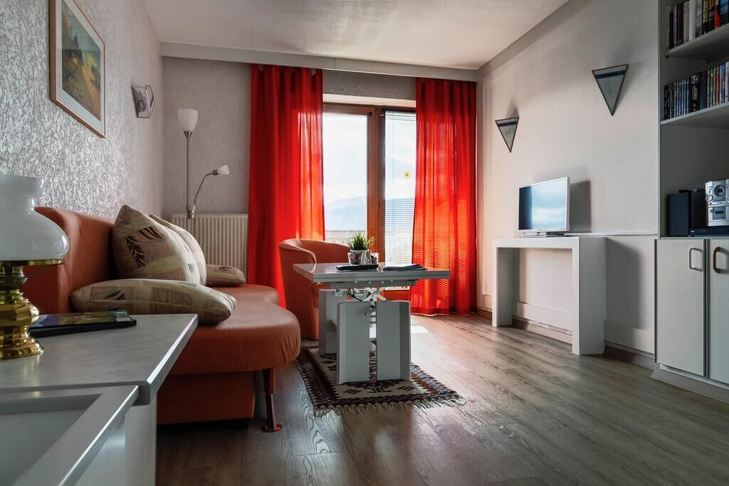Photo of Livingroom in Lam
