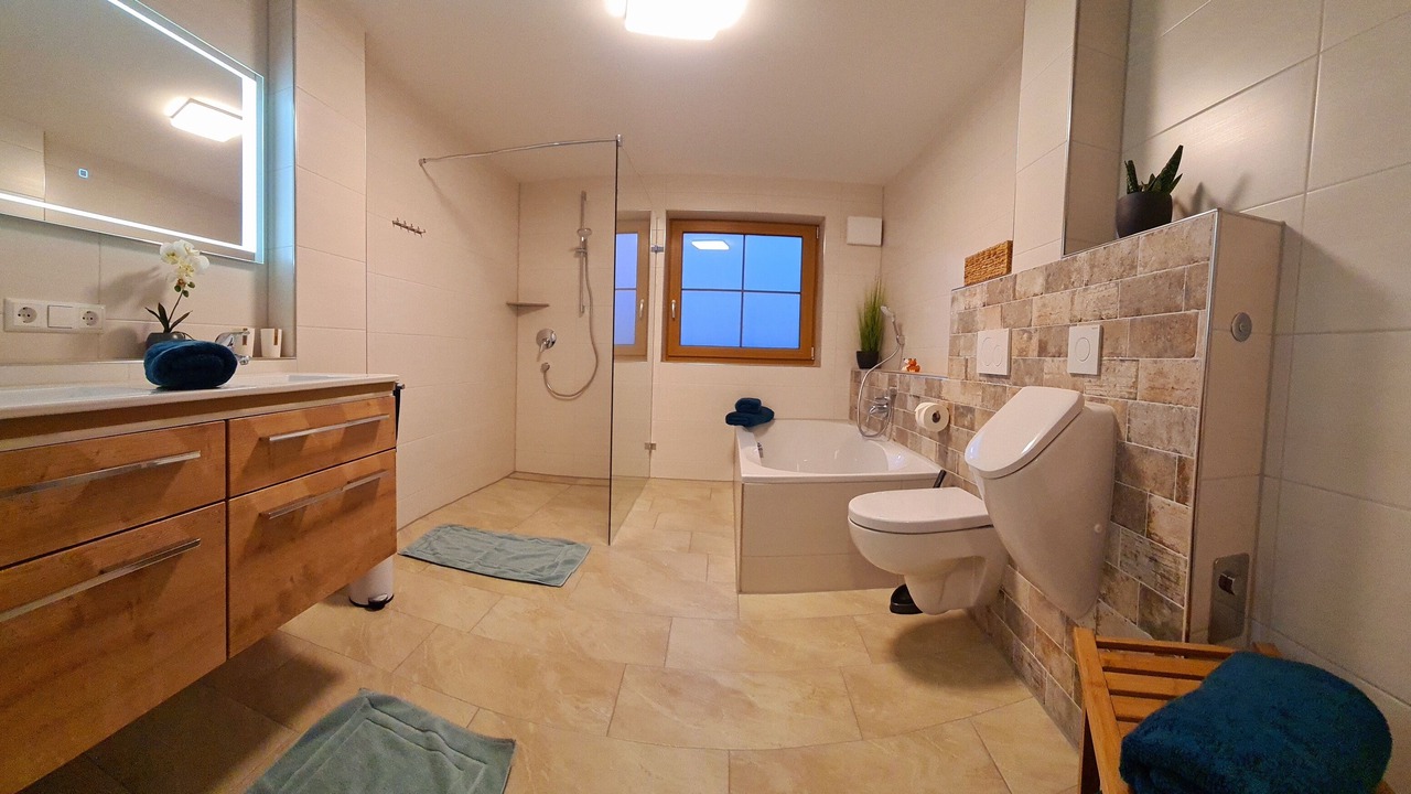 Photo of Bathroom in Halblech