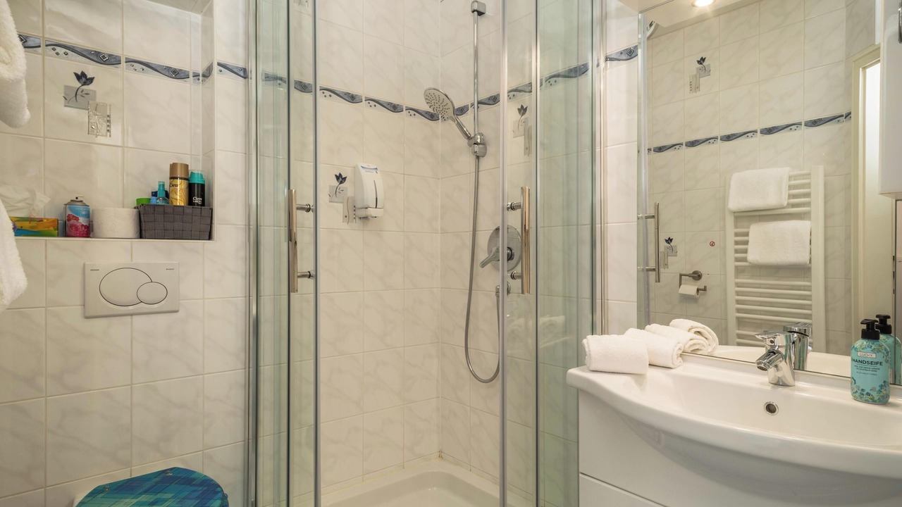 Photo of Bathroom in Insel