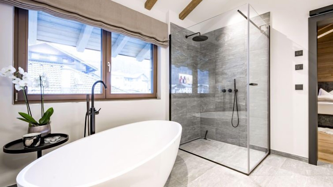 Photo of Bathroom in Unterlaengenfeld