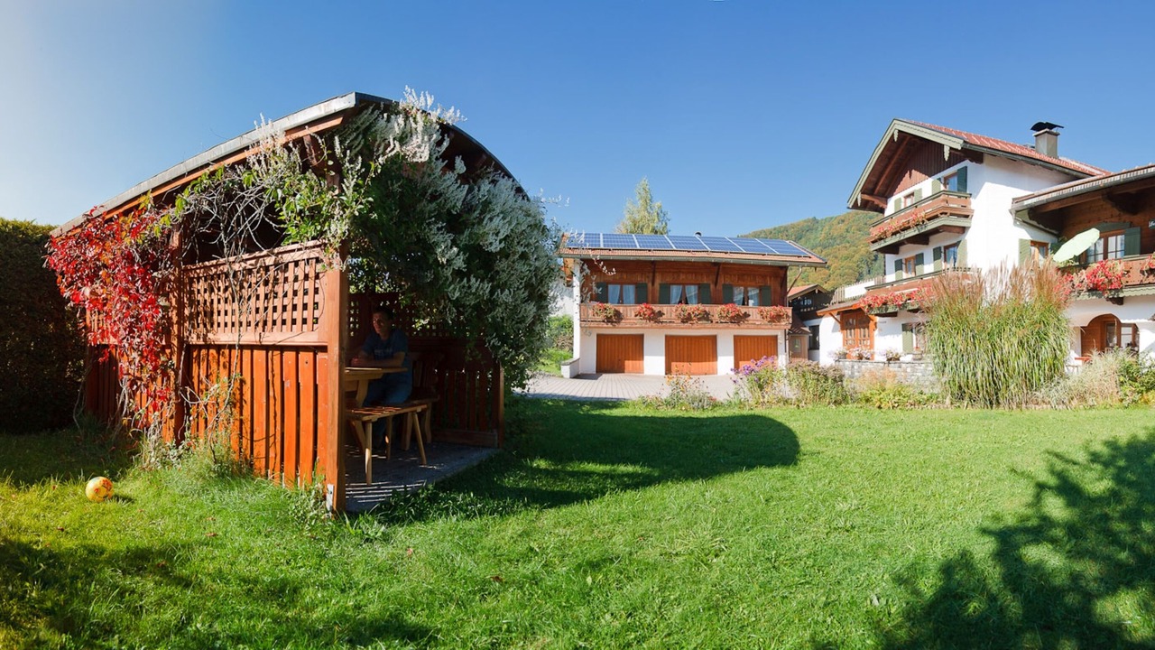 Photo of Outdoor in Grashof