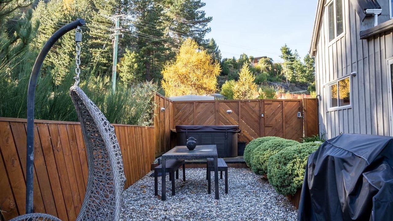 Photo of Outdoor in Closeburn