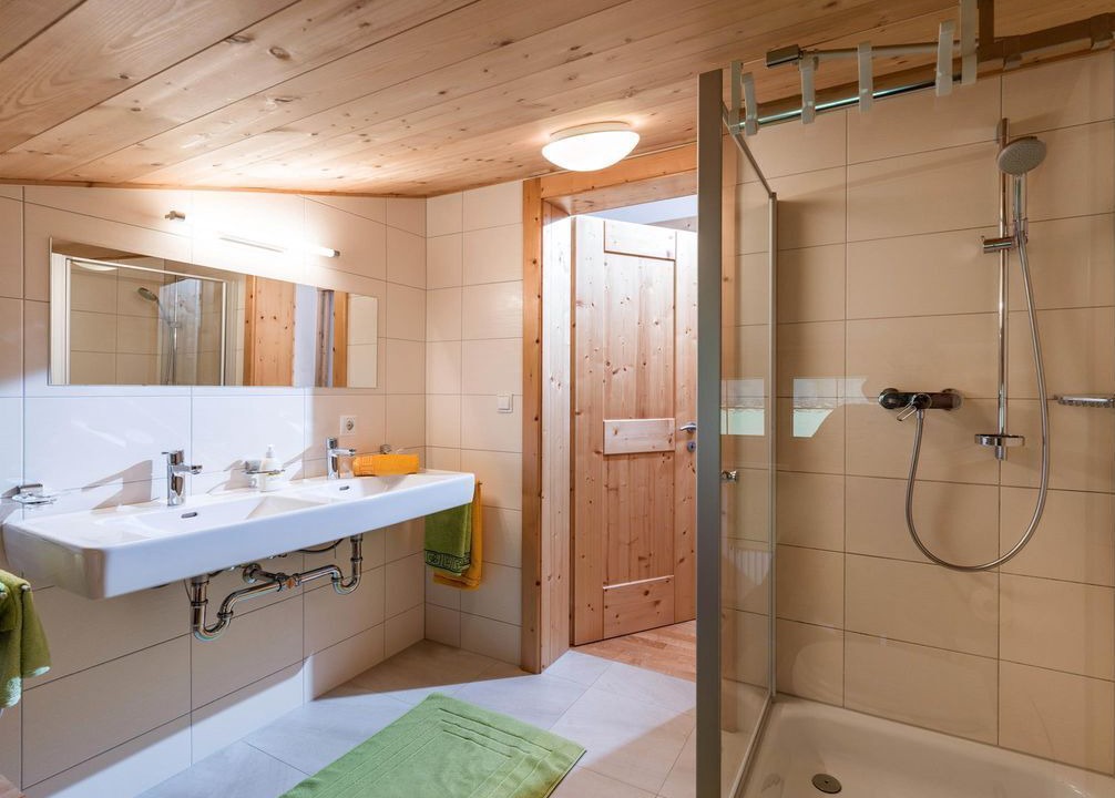 Photo of Bathroom in Steinberg am Rofan